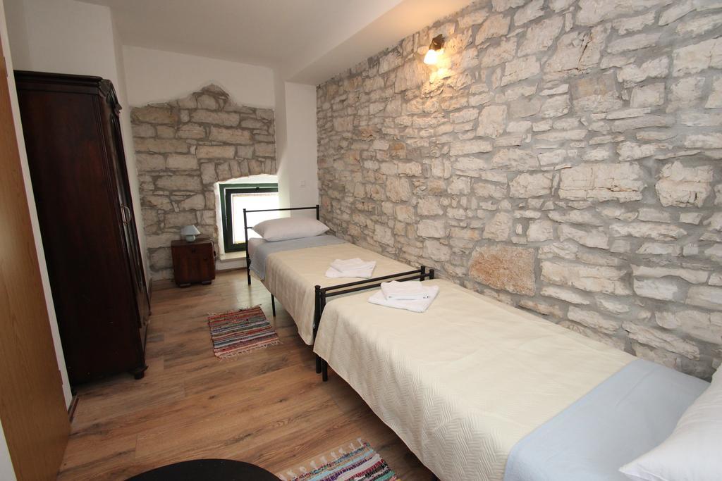 Holiday Home Vinkovic Poreč Eksteriør billede